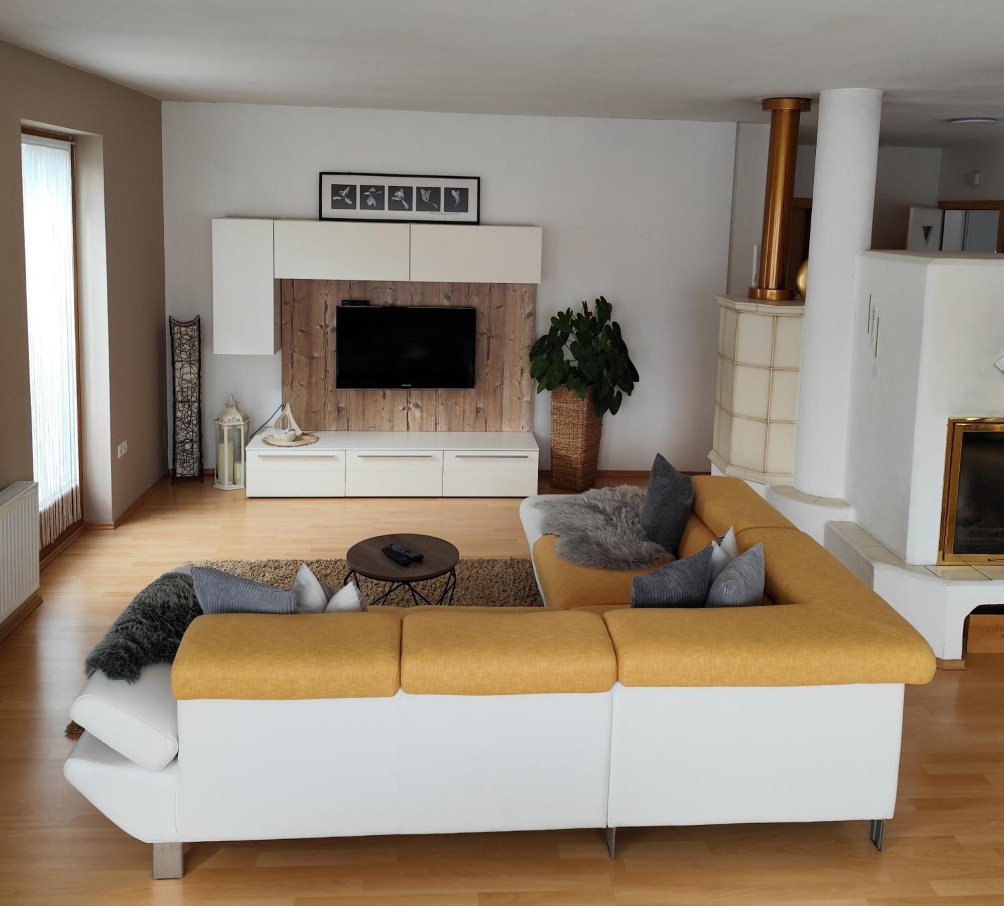Apartment 66 - Stylisches Apartment Mit Balkon & Toplage In Brixen المظهر الخارجي الصورة